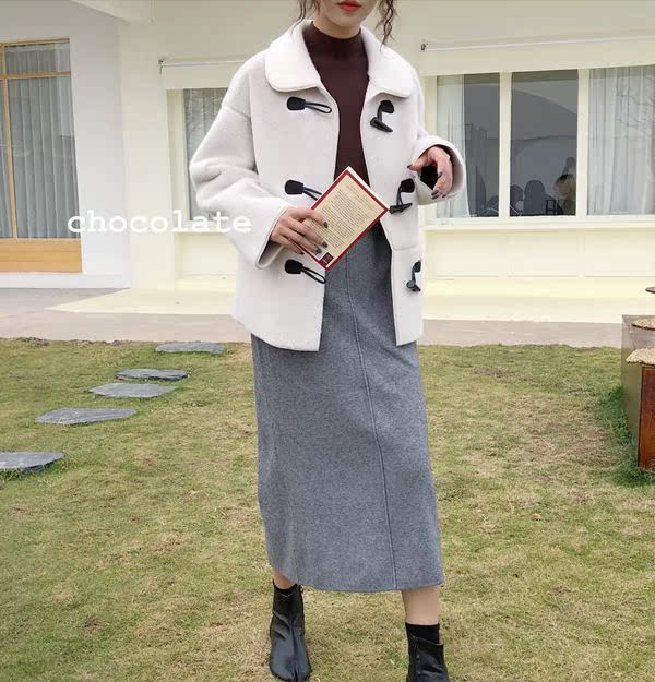 Hàn Quốc ulzzang sừng khóa lông một chiếc áo khoác ngắn sang trọng mới 2018 mùa thu và mùa đông áo khoác ngắn nữ áo phao nữ hàn quốc