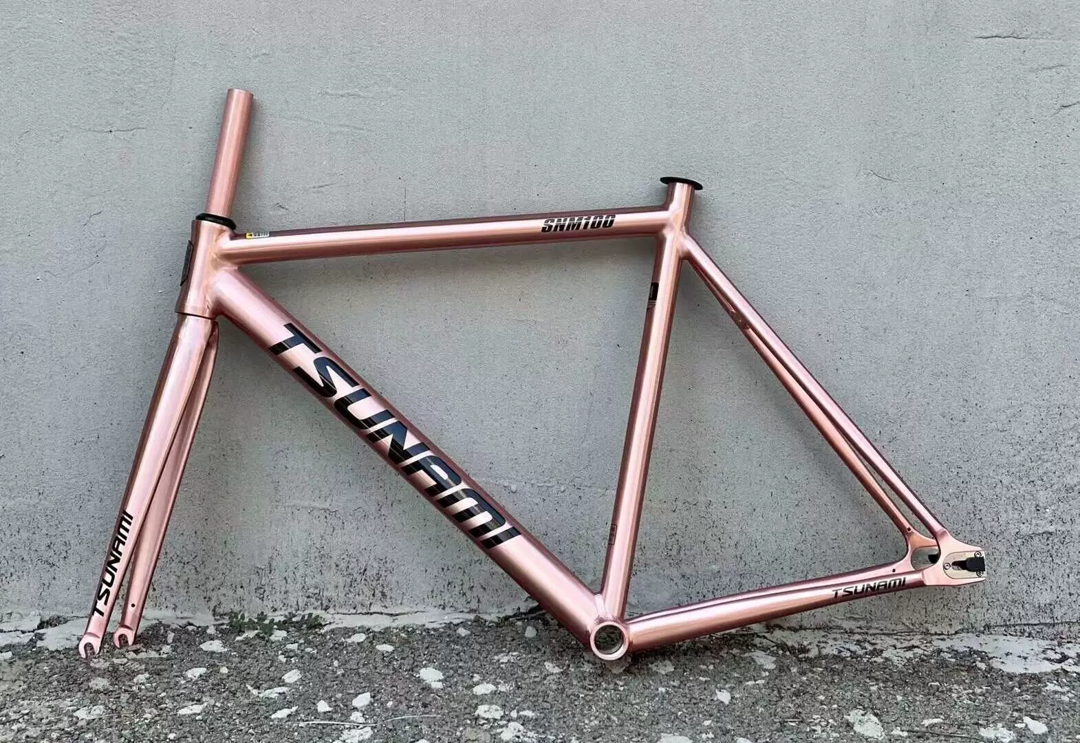 Рама велосипеда TSUNAMI SNM100, алюминиевая рама для фикс/односкоростного, розовое золото