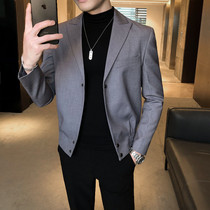Autumn Clothing Small Suit Man Han Edition Youth Leisure Short small group hairstylist jacket Western suit up-looking yuppie handsome