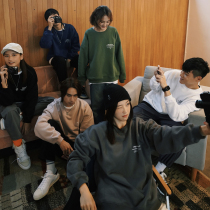 PSO Brand 19AW1 Tide Brand solid color round neck multi-color basic model base shirt hat-free couple clothes sweater men