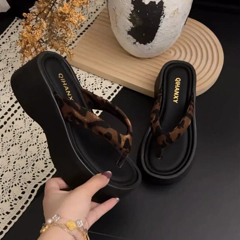 Brand Special Offer Leopard Print Flip-Flops for Women 2026 New Summer Outdoor Thick-Soled Beach Shoes with Clip-On Design and Height Increase