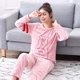 Mùa đông cộng với phân bón XL flannel đồ ngủ nữ chất béo MM san hô nhung nhà dịch vụ dày lên tay áo dài 200 kg bộ đồ the thao nữ hàng hiệu