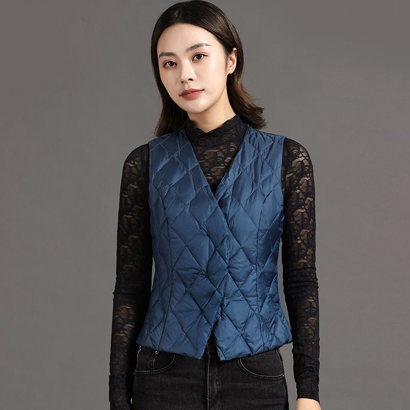 Light Luxury down Jacket for Women, Inner Wear Vest, Lightweight down Jacket, Women's Vest, V-Neck Inner Lining, 90% White Duck Down, Warm Vest