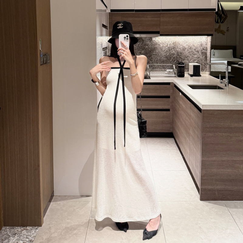 Golden Bean Little Chanel-Style Maternity Tube Top Dress, New Summer Model, Slim Fit, Tummy-Concealing, Off-White, High-End Feel Golden Bean Little Chanel-Style Maternity Tube Top Dress, New Summer Model, Slim Fit, Tummy-Concealing, Off-White, High-End Feel