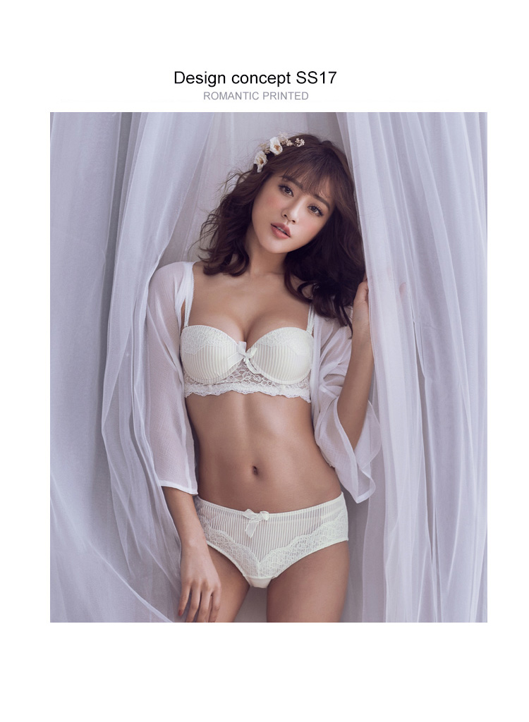 Bộ đồ lót sexy tập hợp của Coryer [2 áo ngực + 2 đồ lót] ABW18255