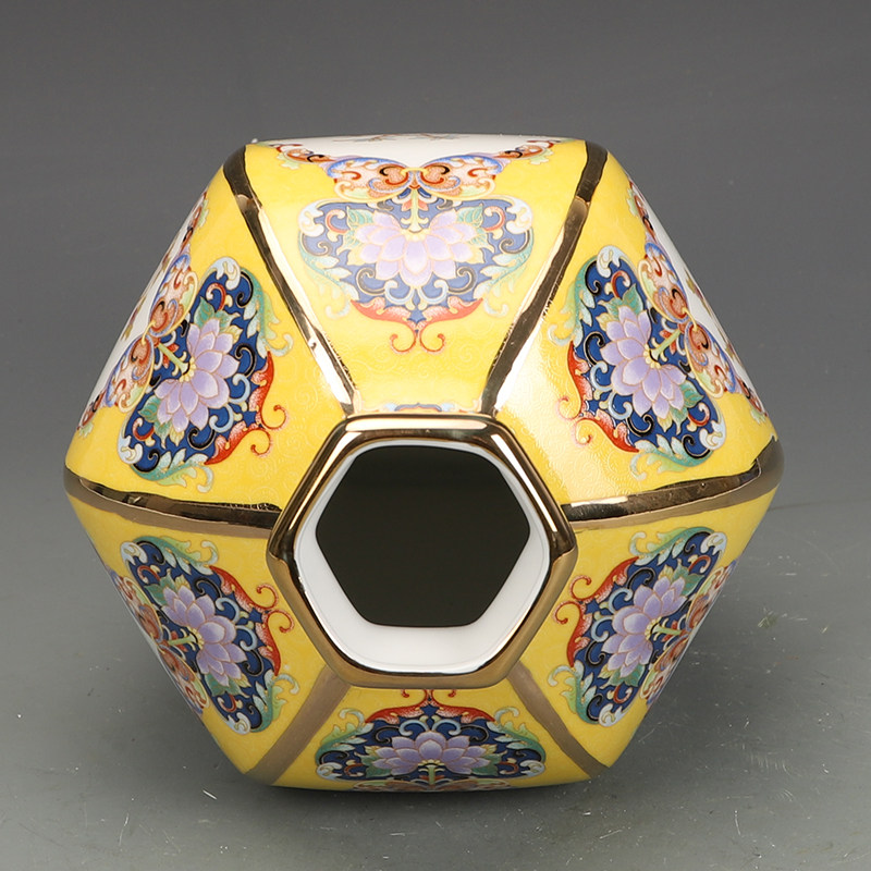 景德镇仿清乾隆珐琅彩花鸟纹六方瓶，收藏界的宠儿？🎨-仿古瓷器-淘宝好物网