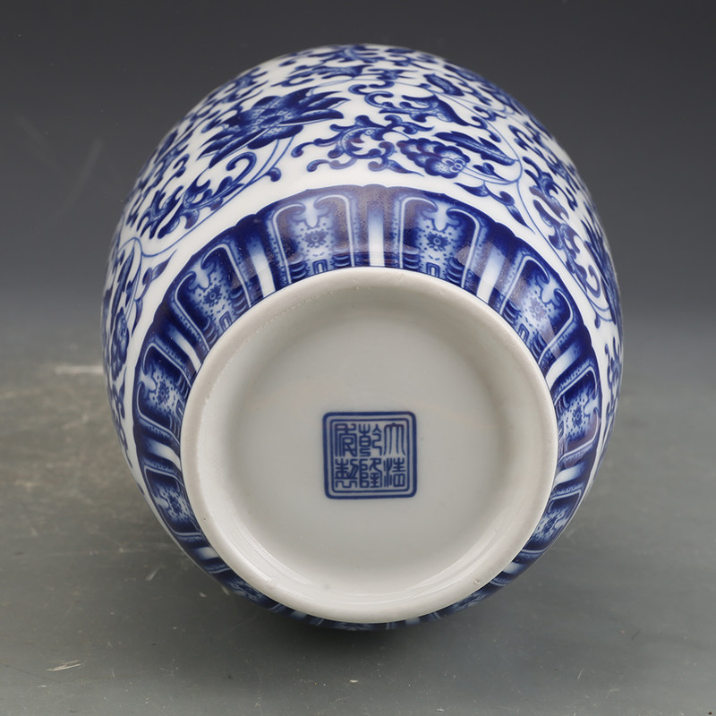 大清乾隆青花缠枝纹冬瓜瓶，仿古瓷器的韵味几何？🌟-仿古瓷器-淘宝好物网