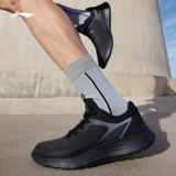 Li Ning, дышащая амортизирующая спортивная обувь подходит для мужчин и женщин для отдыха, мягкая подошва