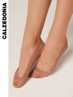 Кружево темной кожи