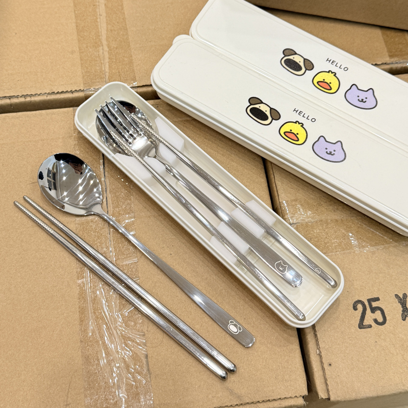304 Stainless Steel Spoon, Chopsticks, and Fork Three-Piece Set with Storage Box, Cute and Portable Tableware for Female Students and Office Workers 304 Stainless Steel Spoon, Chopsticks, and Fork Three-Piece Set with Storage Box, Cute and Portable Tableware for Female Students and Office Workers