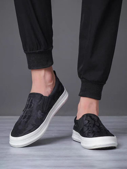 Spring men's shoes new old Beijing cloth shoes men's slip-on casual shoes men's canvas shoes breathable printed sneakers