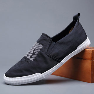 Old Beijing Canvas Shoes for Men, New Spring Style, Breathable Slip-On Lazy Shoes, Men's Casual Soft-Soled Driving Shoes