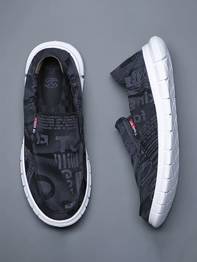 Old Beijing cloth shoes men's trendy casual shoes slip-on lazy shoes men's breathable canvas shoes 2026 spring men's shoes