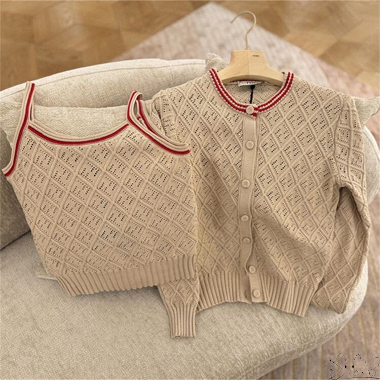 Fendi/Fendi New Classic Color-Blocked Patchwork Hollow-Out Diamond-Pattern Knit Cardigan Women's Sweater Jacket Men's Set Fendi/Fendi New Classic Color-Blocked Patchwork Hollow-Out Diamond-Pattern Knit Cardigan Women's Sweater Jacket Men's Set