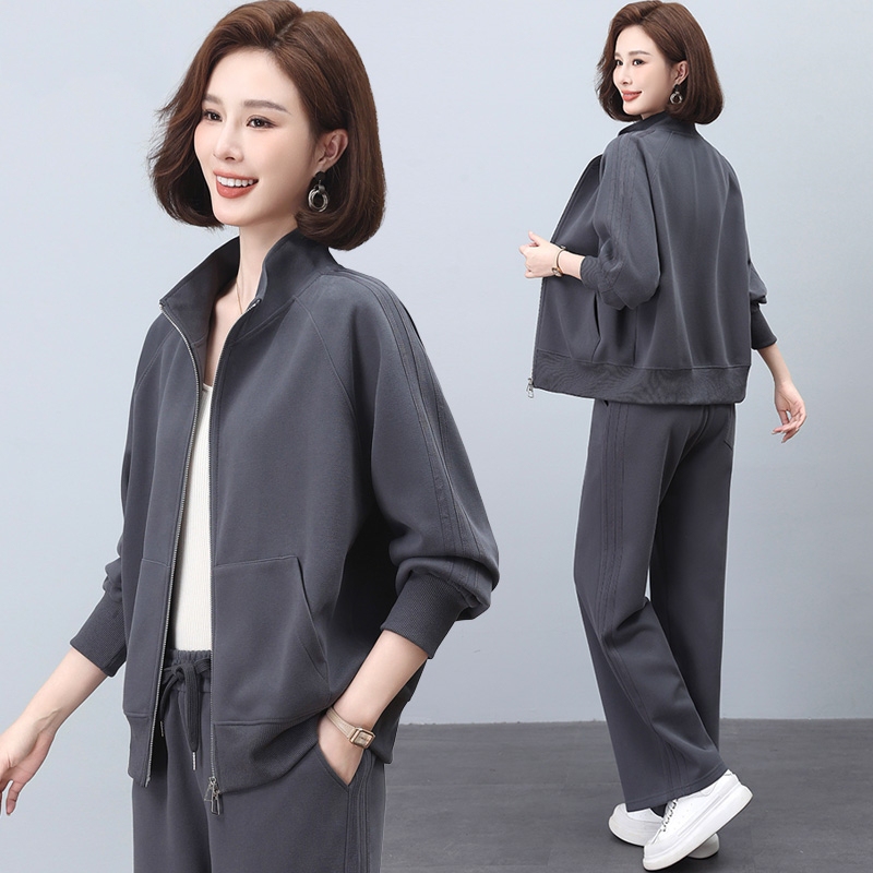 Casual Sports Suit for Women 2026 Spring and Autumn Sweatshirt Middle-Aged Outfit Complete Set Mother's Age-Reducing Elegant Two-Piece Set