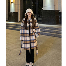Plaid woolen coat womens woolen coat 2022 autumn and winter new Hepburn style small Korean winter thickened