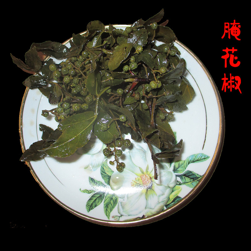 Shandong special Sichuan peppercorn leaves salted and tender Sichuan pepper sauce 500 gr canned ancient method pickled green pepper pepper