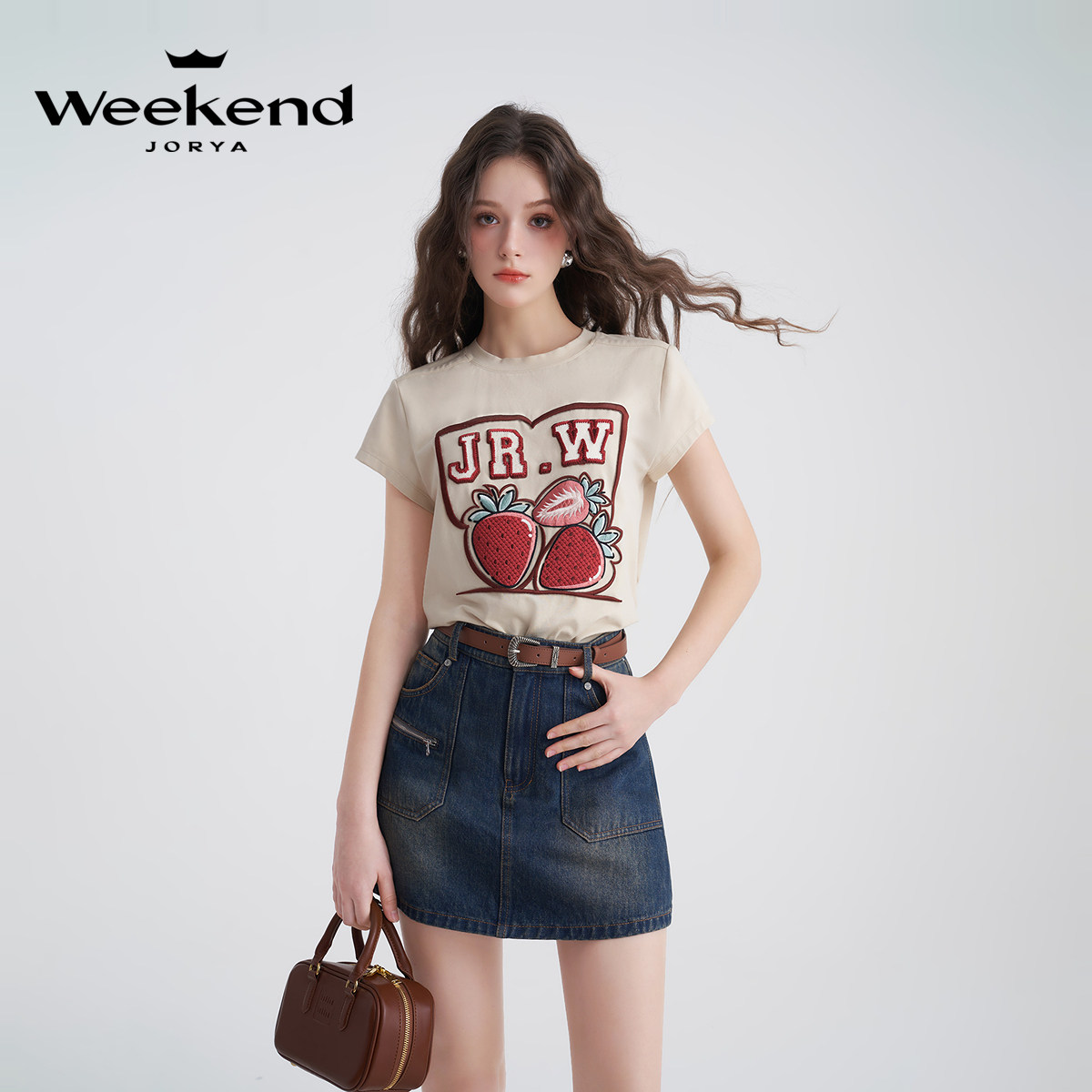 Zhuoya เสื้อยืดแขนสั้นคอกลม ปักลายสตรอเบอร์รี่แนวย้อนยุค ใส่ช่วงวันหยุดฤดูร้อน ดูน่ารักสดใส Ejwebn15