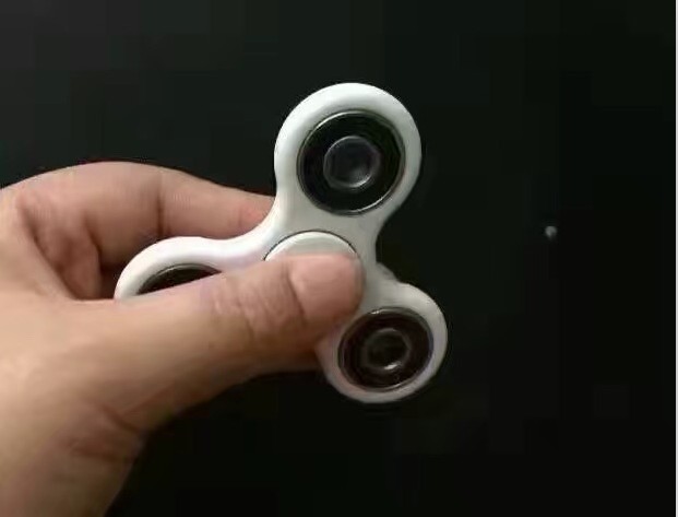Finger spinner - Ref 2615306 Image 15