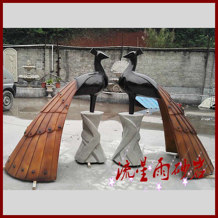 Sand rock relief round carving peacock water spray landscape garden Sand rock sculpture Glass fiber hotel villa home improvement materials
