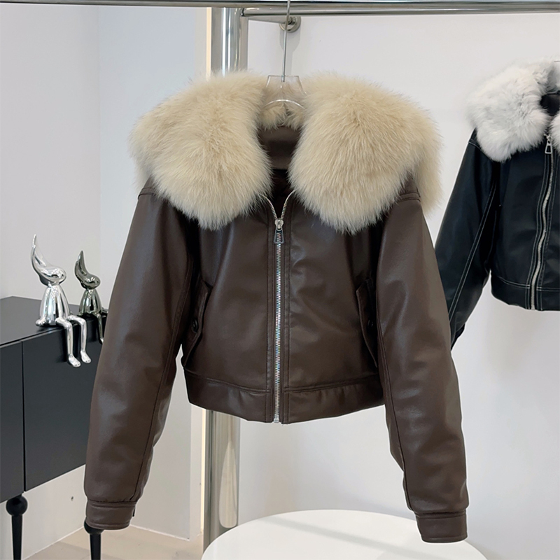 American-Style Fur down Jacket for Women, Short Style, 2025 New Model, Large Fox Fur Collar, Fashionable Jacket, Winter White Goose down Jacket American-Style Fur down Jacket for Women, Short Style, 2025 New Model, Large Fox Fur Collar, Fashionable Jacket, Winter White Goose down Jacket