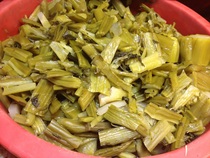 Wenzhou Yueqing Liu Citys own pickled vegetable stems and roots about 500g sour and appetizing new goods every day