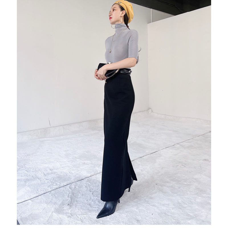 Minimalist Cut, High-Waisted, Slimming, Versatile, Classic One-Piece Slit Straight Long Skirt