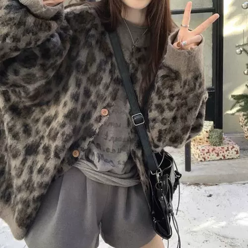 Ретро кардиган, куртка, свитер для отдыха, в американском стиле, 2024 года, осенний, в корейском стиле, увеличенная толщина