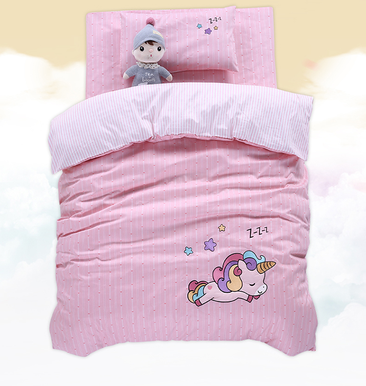 Bé mẫu giáo quilt ba mảnh cotton lõi con nap quilt bông vào giường bộ đồ giường trẻ em cốt lõi