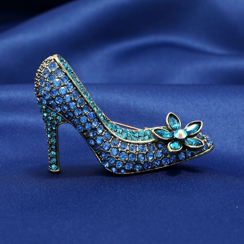 Vintage Heavy-Duty Exaggerated Full-Diamond High-Heeled Shoe Brooch, Antique-Style Design, Jacket Matching Pin Buckle Brooch Accessory
