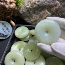 Xiuyu slightly flawed peace buckle necklace pendant sweater chain random delivery peace buckle men and women pendant car hanging natural