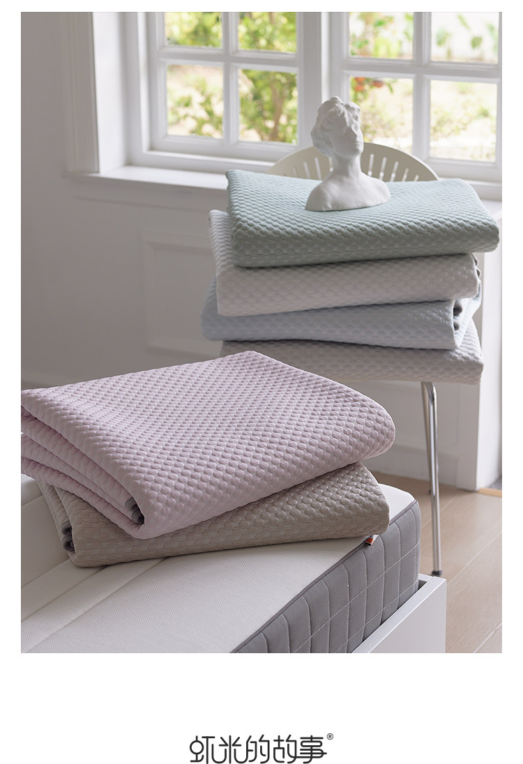 Класс A 2026 новая модель прохладный набор циновок из трех предметов из ледяного шелка летний матрас с простыней на резинке машинная стирка мягкая циновка для кондиционера