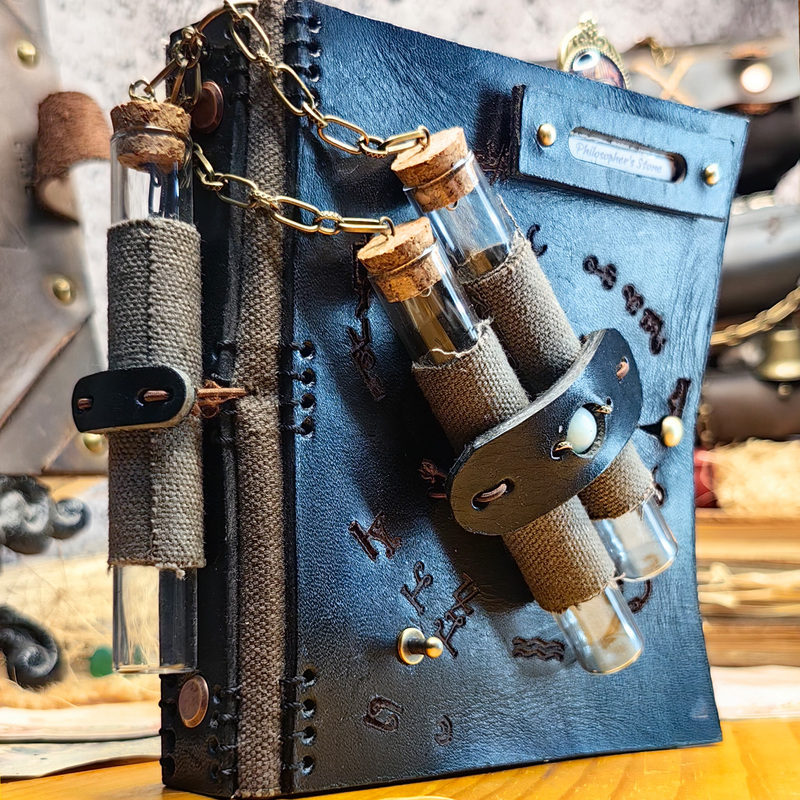 Blamag Magic Book Themed Magic Book, Vintage Handmade Leather Creative Diary Notebook