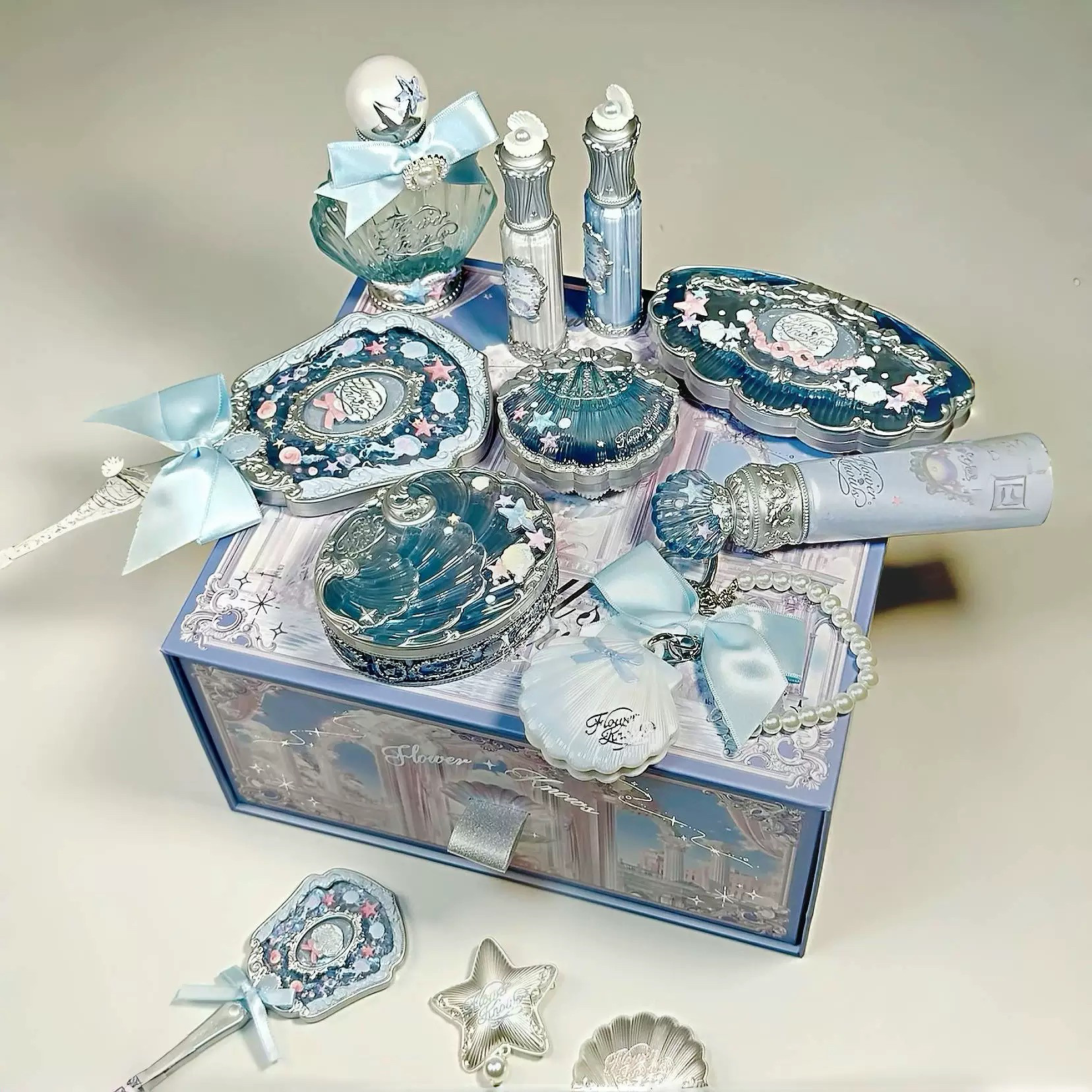 【新品上新】花知晓贝壳珍珠彩妆套装化妆品520礼盒新品