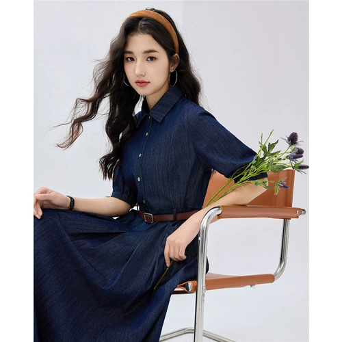 Женское джинсовое платье в стиле Giordano miu с плиссированными лацканами и полуоткрытой 𫔭 планкой 18465506