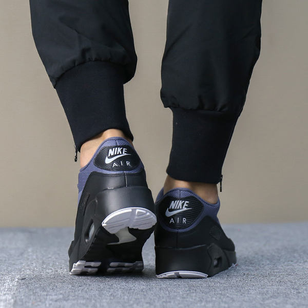 0点开始限前1小时 88VIP福利 Nike 耐克 Air Max 90 Ultra 2.0 Essential 男子休闲运动鞋*2双 多重优惠折后￥492.48包邮包税 ￥246.24/双