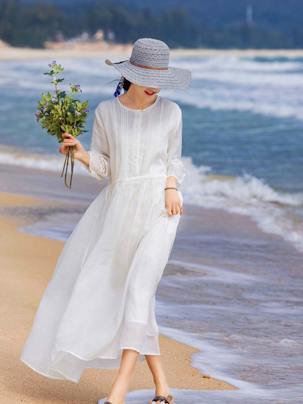 White Ramie Dress for Women, High-End Original Design, Waist-Cinching, Slimming, Elegant and Ethereal for Seaside Vacations, Long Flowing Beach Dress