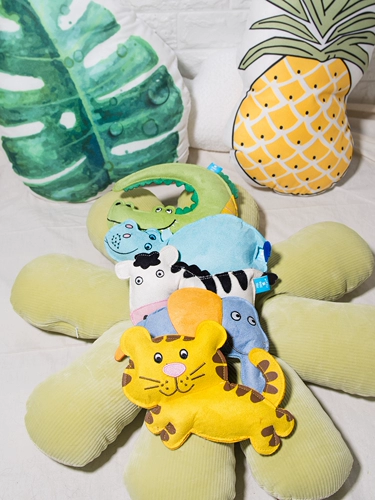 Qmonster Имитация кожа кусание собак и собак, вокалированные игрушки