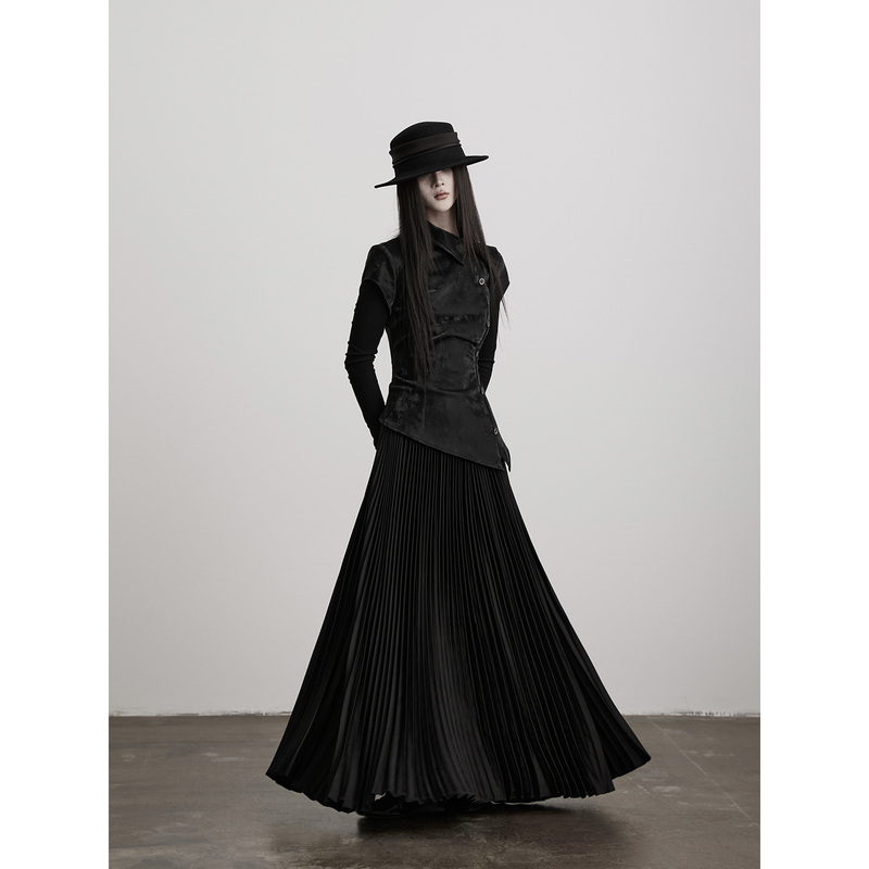 Indulge Chiya Deconstructed Patchwork Leather Color-Blocked Faux Two-Piece Pleated Waist-Cinching Dress Patchwork Long Skirt for Women Indulge Chiya Deconstructed Patchwork Leather Color-Blocked Faux Two-Piece Pleated Waist-Cinching Dress Patchwork Long Skirt for Women