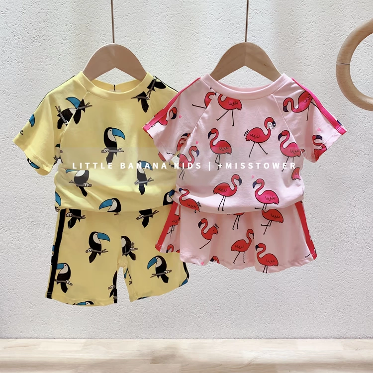 Thương hiệu quý giá hàn quốc bé trai và cô gái trẻ em mùa hè phong cách mới áo phông mềm quần short váy 2 bộ - Phù hợp với trẻ em