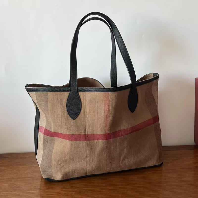 Original Jute and Cowhide Underarm Bag, Large Plaid Tote Shopping Bag, Tote Handbag, Fashionable, Simple and Casual Bag