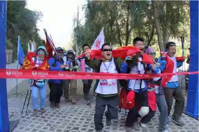 Running end belt Marathon rushing line belt custom mountaineering competition end belt Red sprint line sprint belt custom