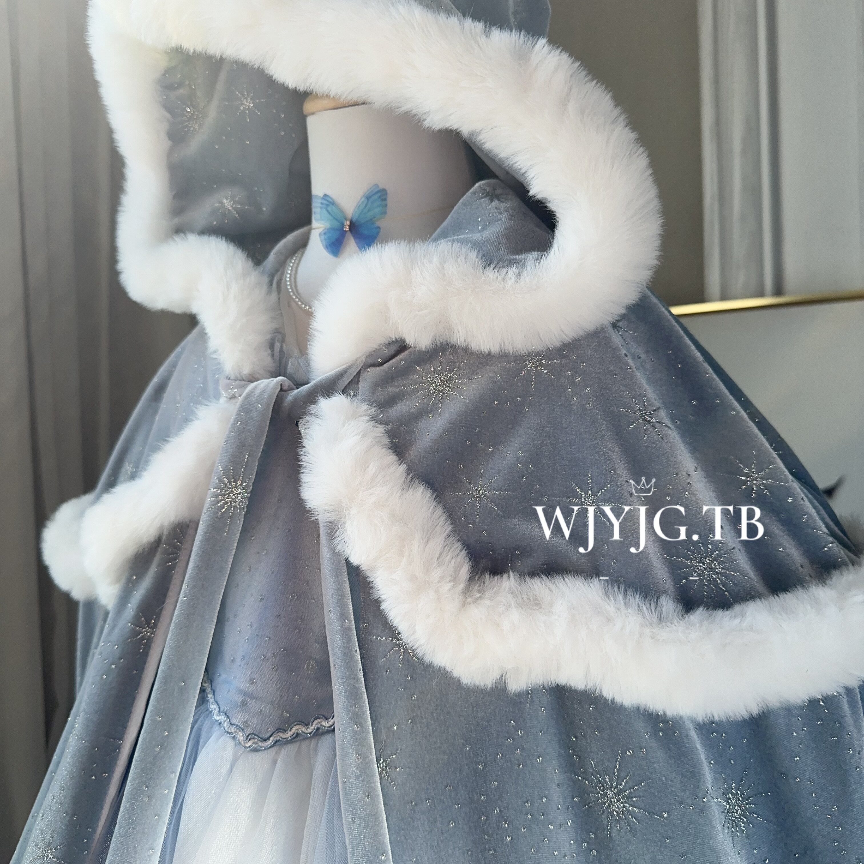 Autumn Winter Esha Princess Cloister Girl Windproof Warm And Warm Cloister Princess Travel Outside of Cape Hood Christmas Cape-Taobao