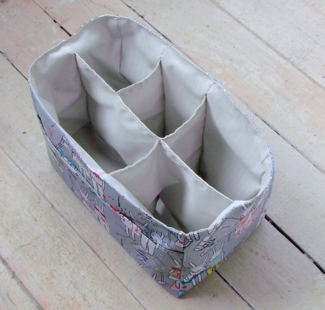 Túi nhẹ bên trong, phong cách vẽ tay Mummy bag liner, khoang đựng đồ mới, 24 * 14 túi bỉm sữa