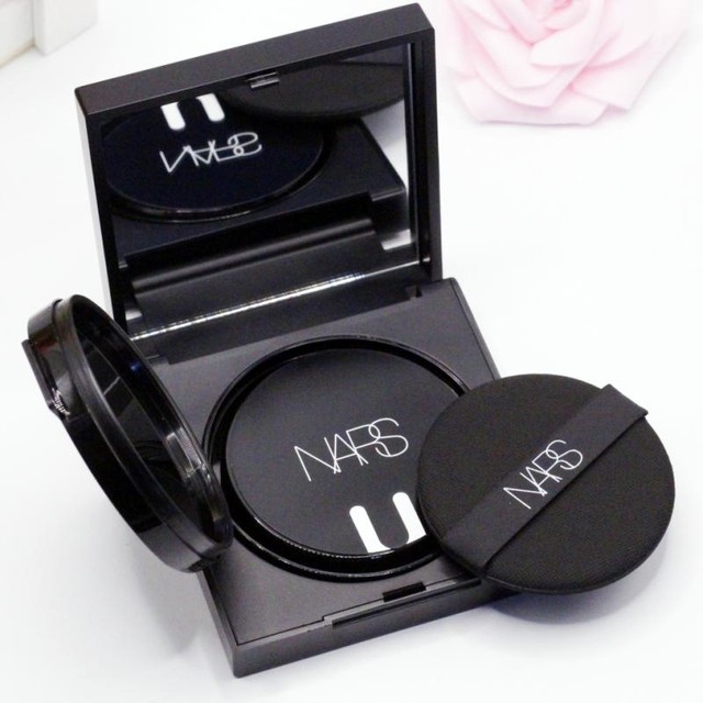 NARS/Nas White Round Box Black Square Box Air Cushion BB Foundation Oil Control Concealer Hydrating Moisturizing Long-lasting Replacement Pack