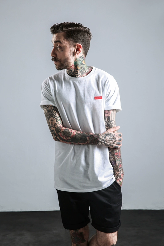 Thương hiệu thủy triều ban đầu TI2018S / S xuân hè mới hoa mận retro áo thun cotton chải cổ tròn tay ngắn quần áo nam áo thun 