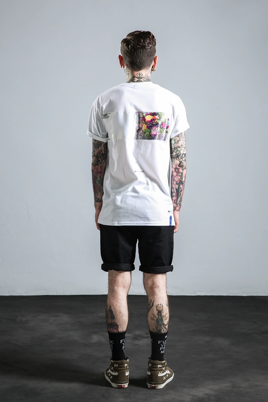 Thương hiệu thủy triều ban đầu TI2018S / S xuân hè mới hoa mận retro áo thun cotton chải cổ tròn tay ngắn quần áo nam áo thun 