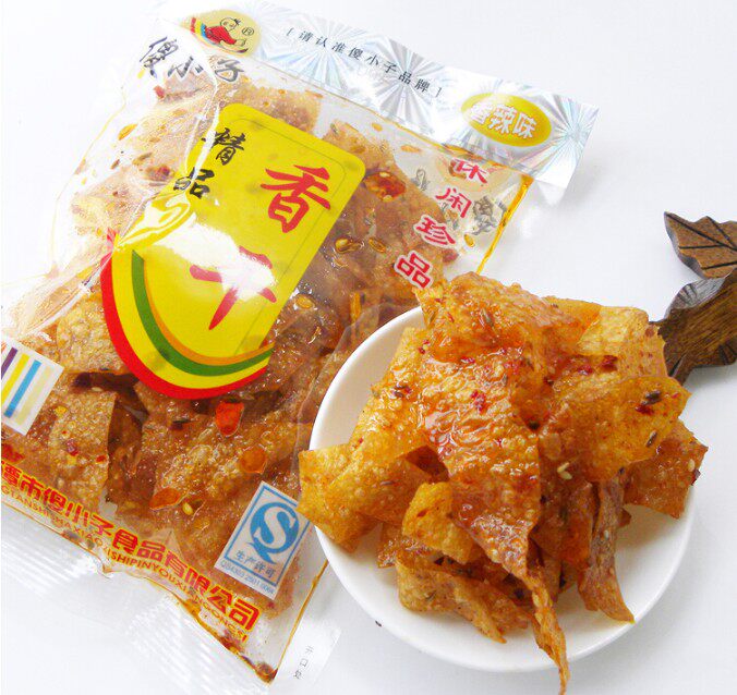 Xiangtan silly boy boutique fragrant dry Hunan specialty five-spice marinated dried bean curd Spicy bean skin spicy cooked snacks
