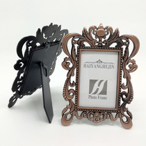 Bronze wedding gift creative alloy material two-inch table bracket type big head photo frame Trophy