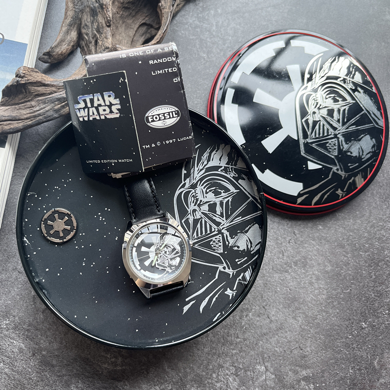 Second-Hand Authentic Star Wars Darth Vader 20Th Anniversary Limited Edition Galactic Empire Quartz Men's Watch